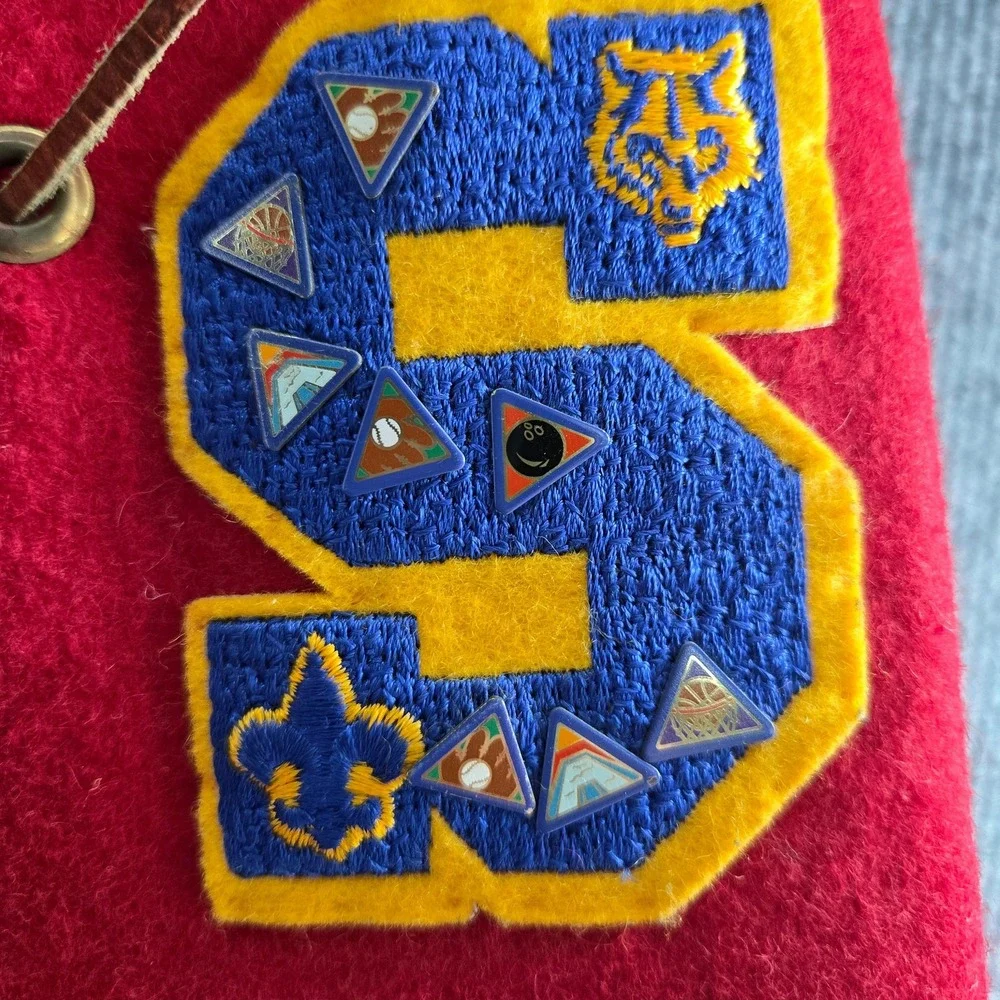 Boy Scouts of America Red Vest Merit Patch Collection 1987-90 Great‎ Rivers